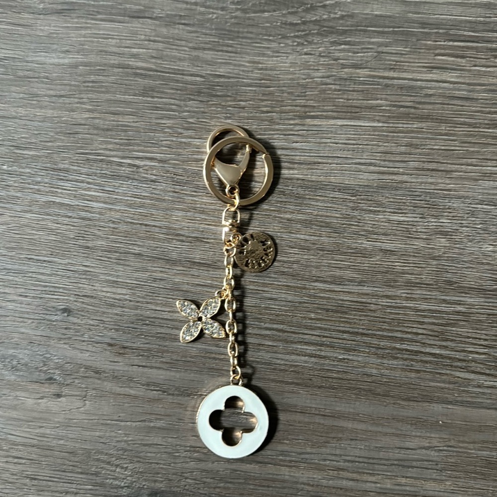 Clover Keychain